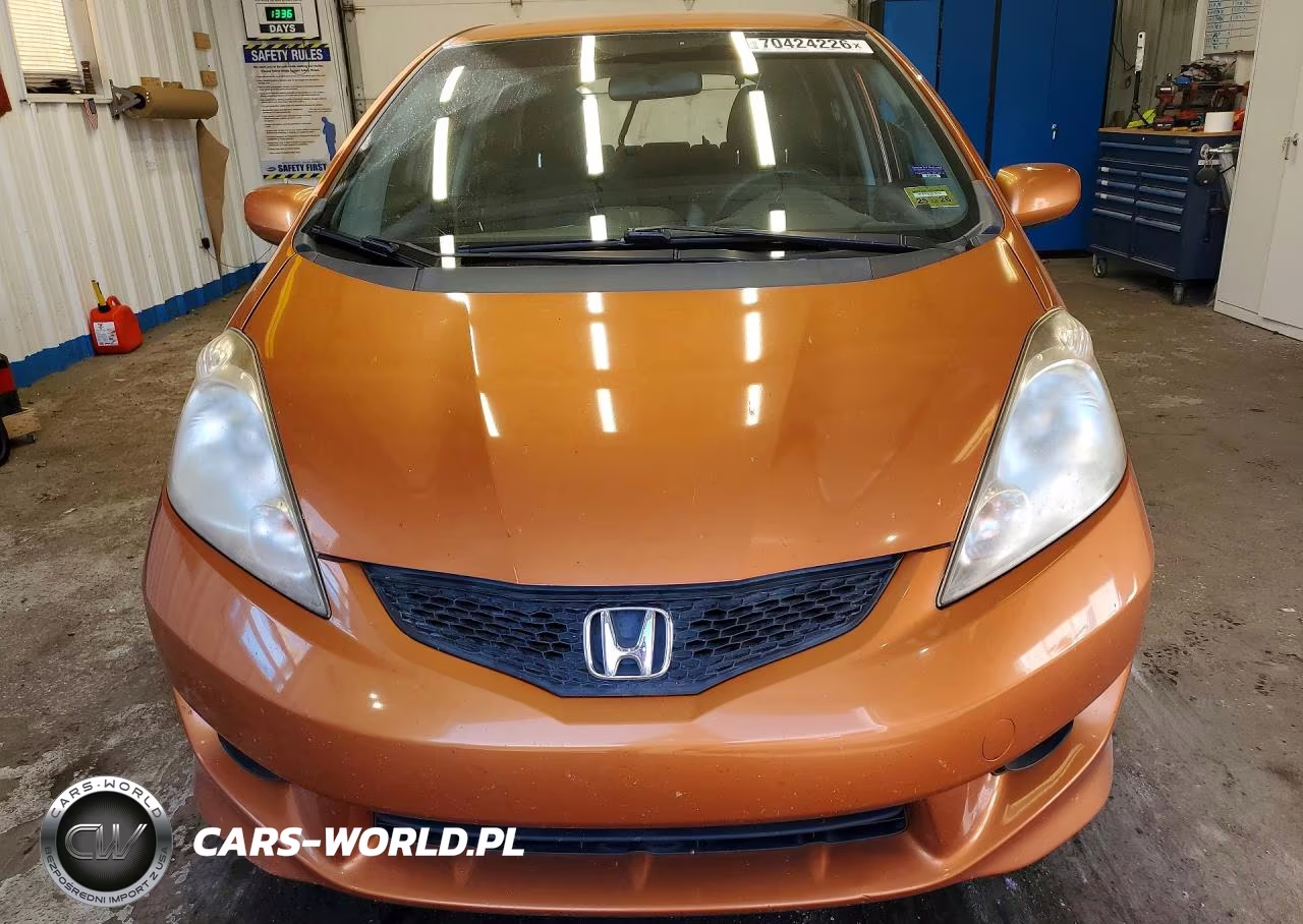 2010 Honda Fit Sport VIN:JHMGE8G42AS013750 - 5