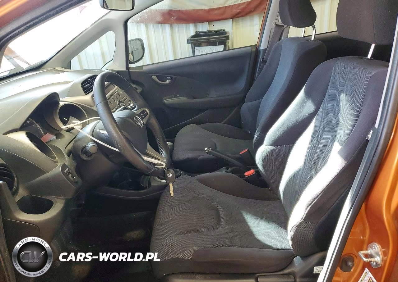 2010 Honda Fit Sport VIN:JHMGE8G42AS013750 - 7