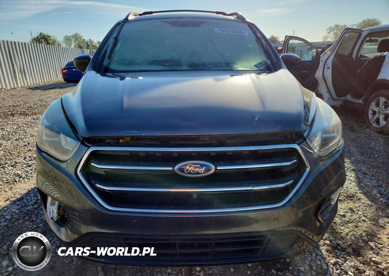 2017 Ford Escape Se VIN:1FMCU0GD2HUA80086 - 5