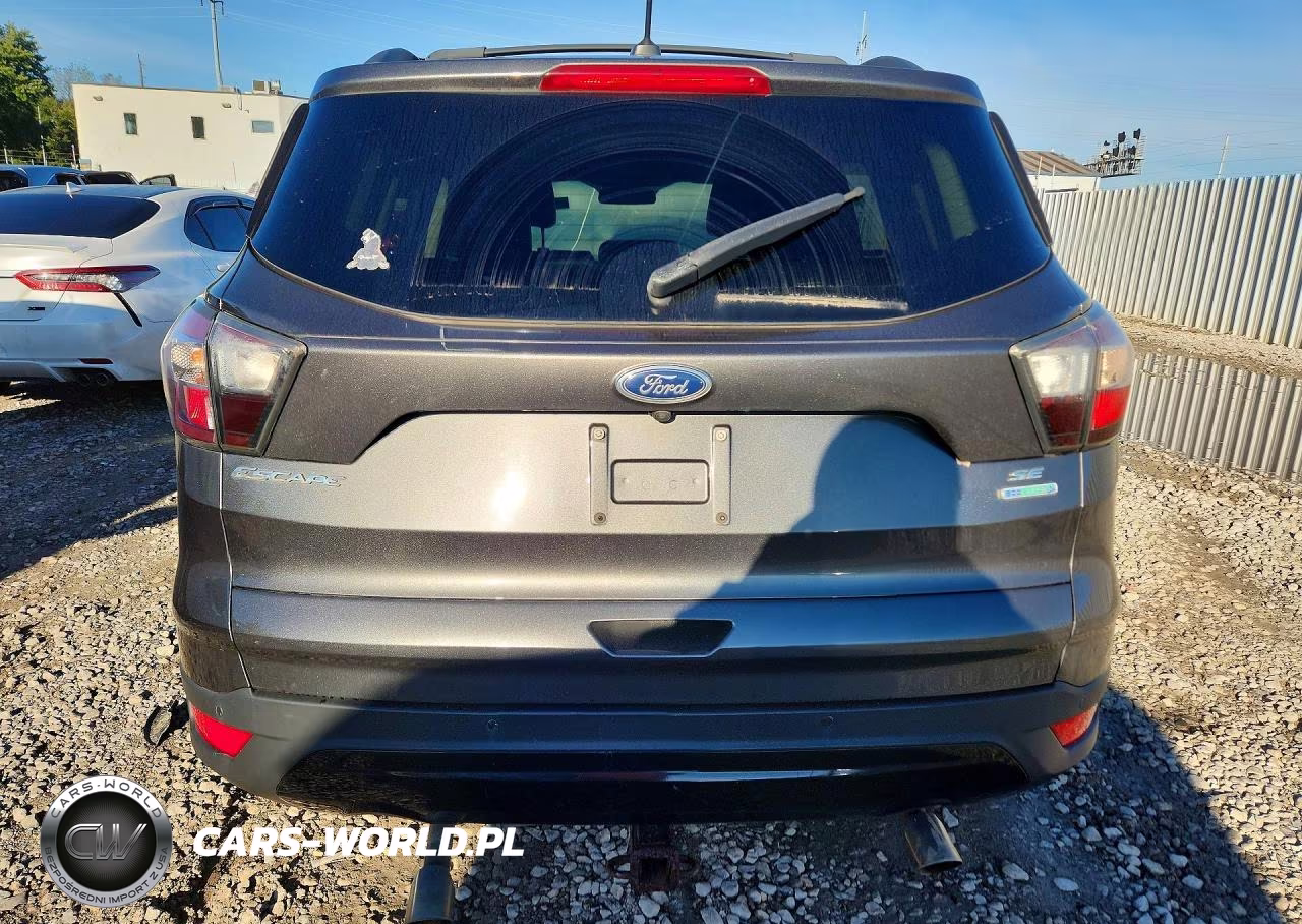 2017 Ford Escape Se VIN:1FMCU0GD2HUA80086 - 6