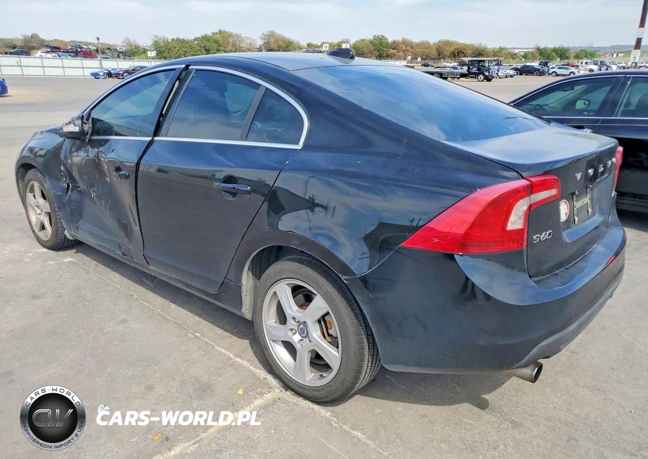 2013 Volvo S60 T5 VIN:YV1612FS0D2201137 - 2