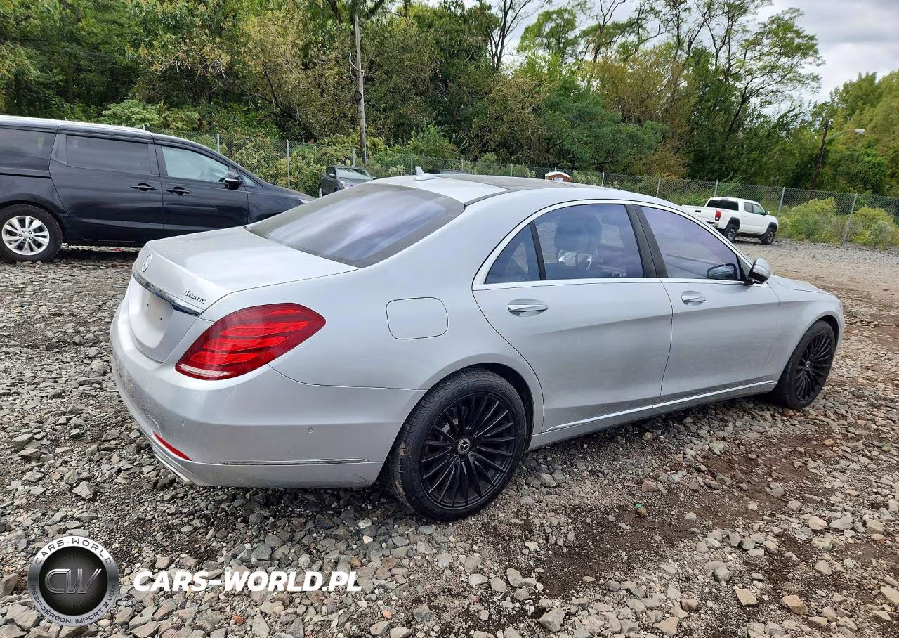 2017 Mercedes-Benz S 550 4Matic VIN:WDDUG8FB6HA329978 - 3