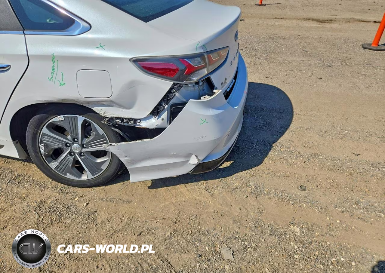 2019 Hyundai Sonata Plug-In Hybrid Limited VIN:KMHE54L22KA093723 - 12