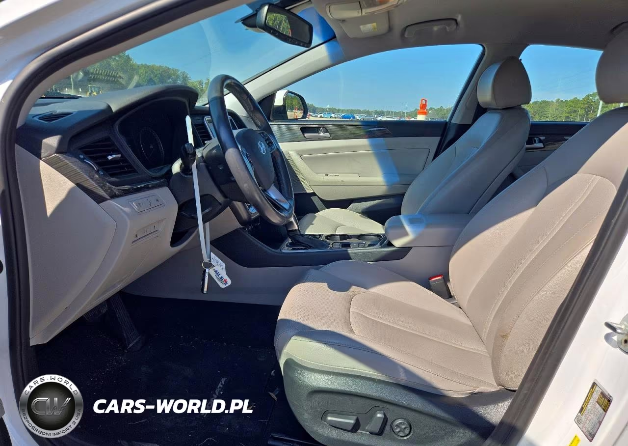 2019 Hyundai Sonata Plug-In Hybrid Limited VIN:KMHE54L22KA093723 - 7
