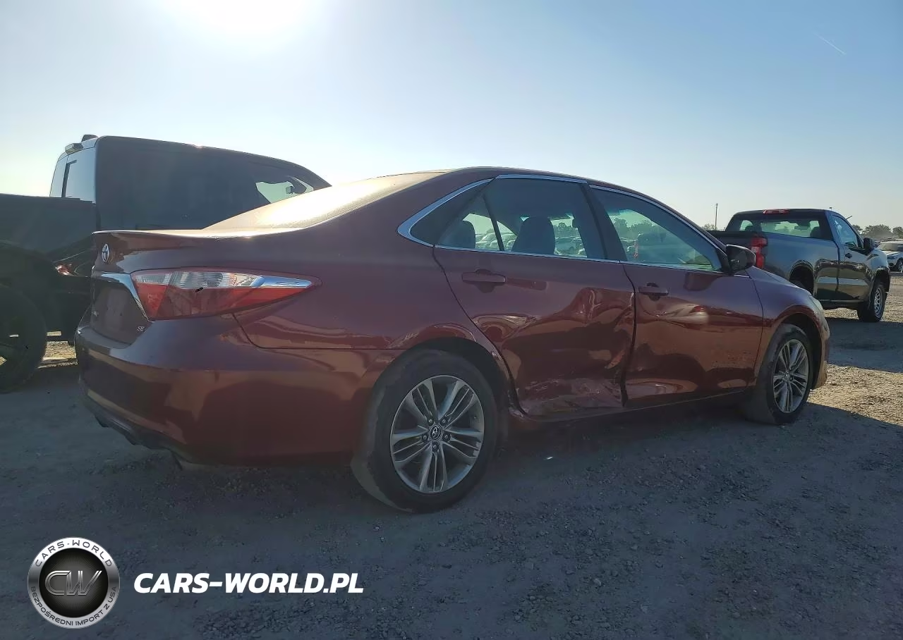 2016 Toyota Camry Se VIN:4T1BF1FK9GU548244 - 3