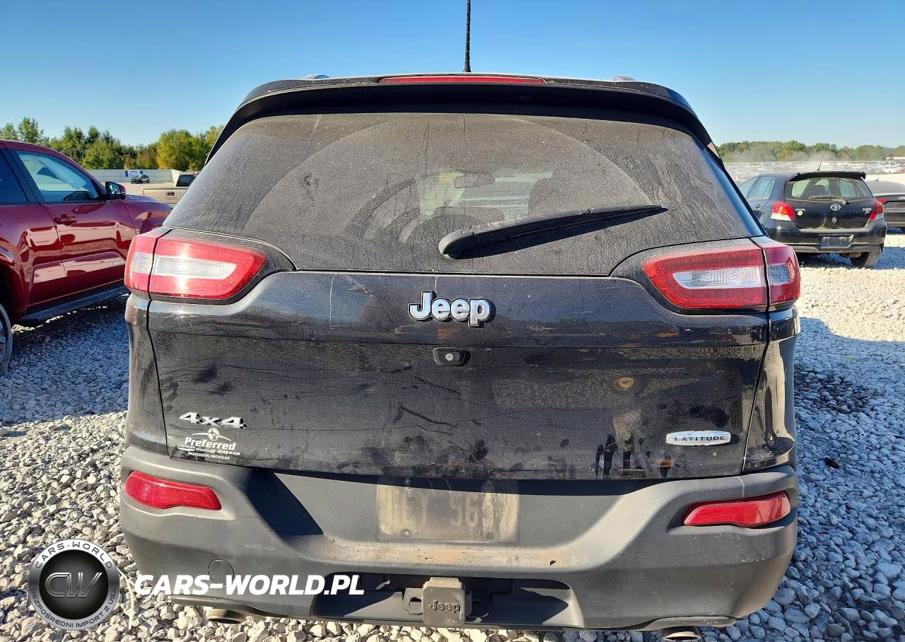2014 Jeep Cherokee Latitude VIN:1C4PJMCS6EW317074 - 6