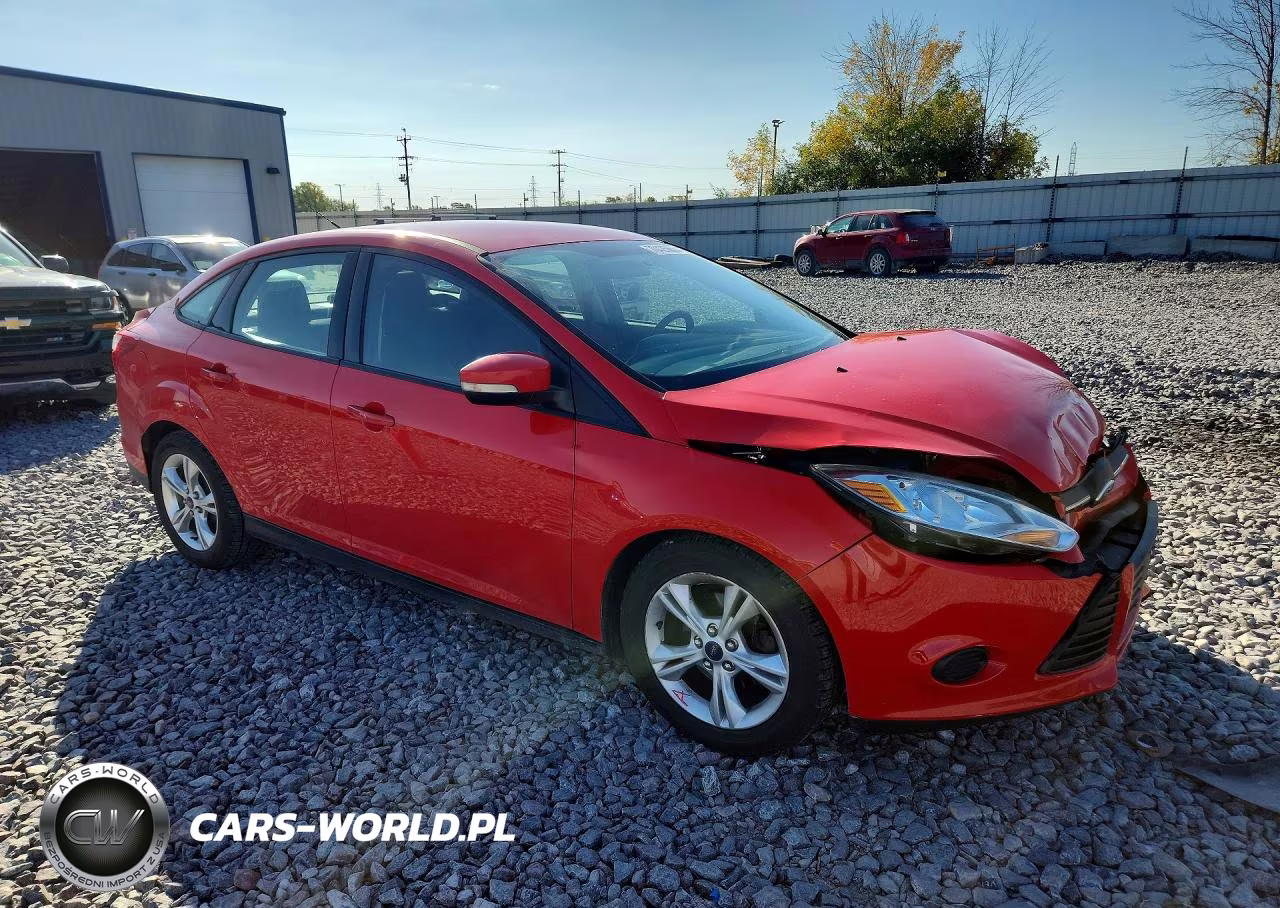 2014 Ford Focus Se VIN:1FADP3F28EL108482 - 4