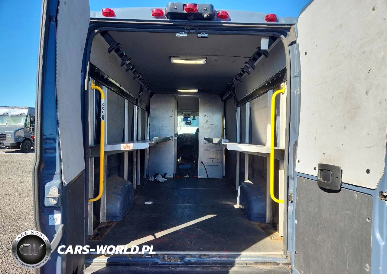 2020 Ram Promaster 3500 Delivery Van VIN:3C6URVJG7LE136399 - 10