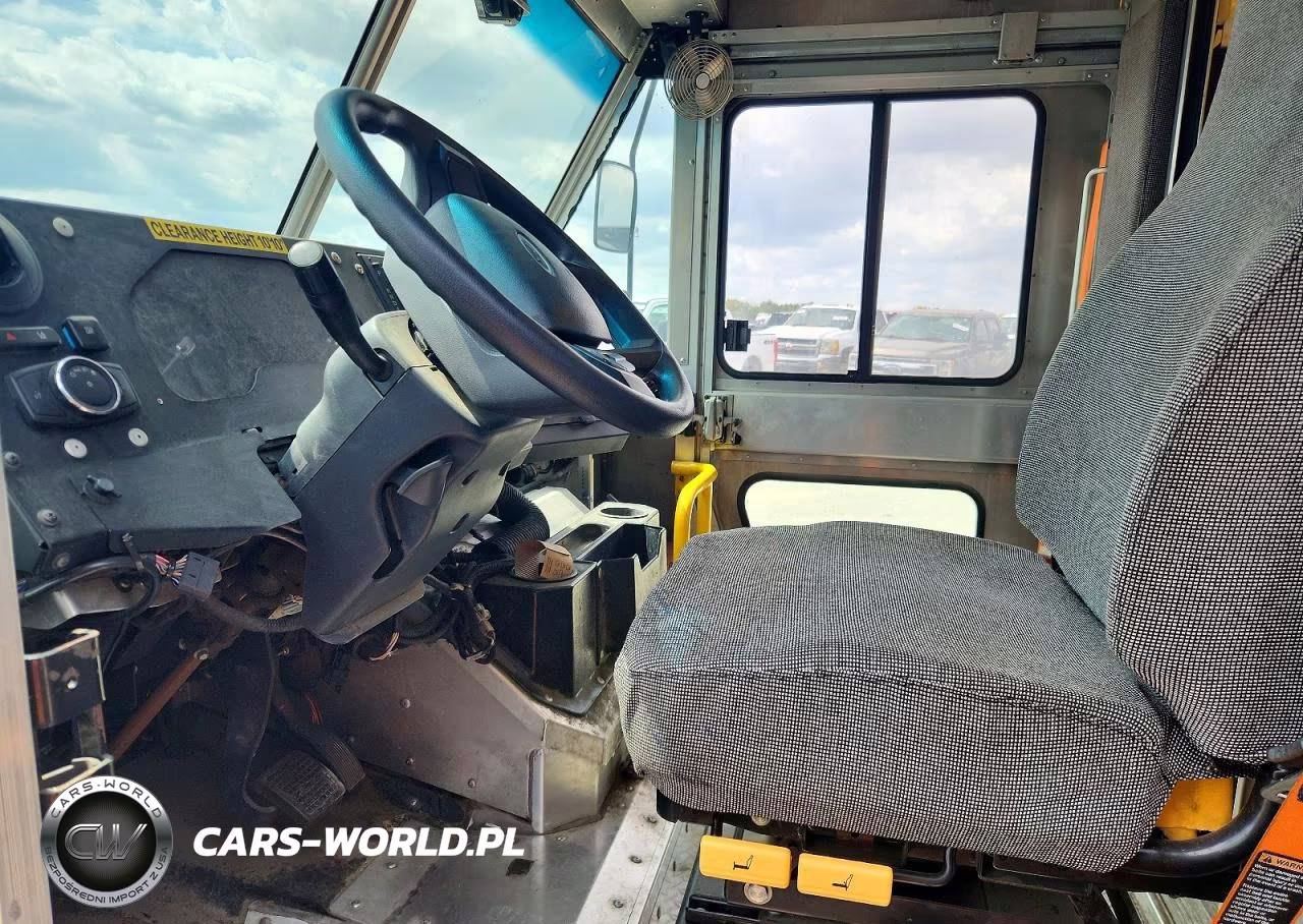 2020 Ford F59 Delivery Truck VIN:1F65F5KN4L0A11844 - 7