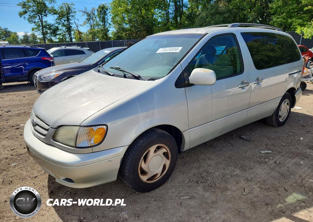2002 Toyota Sienna Le