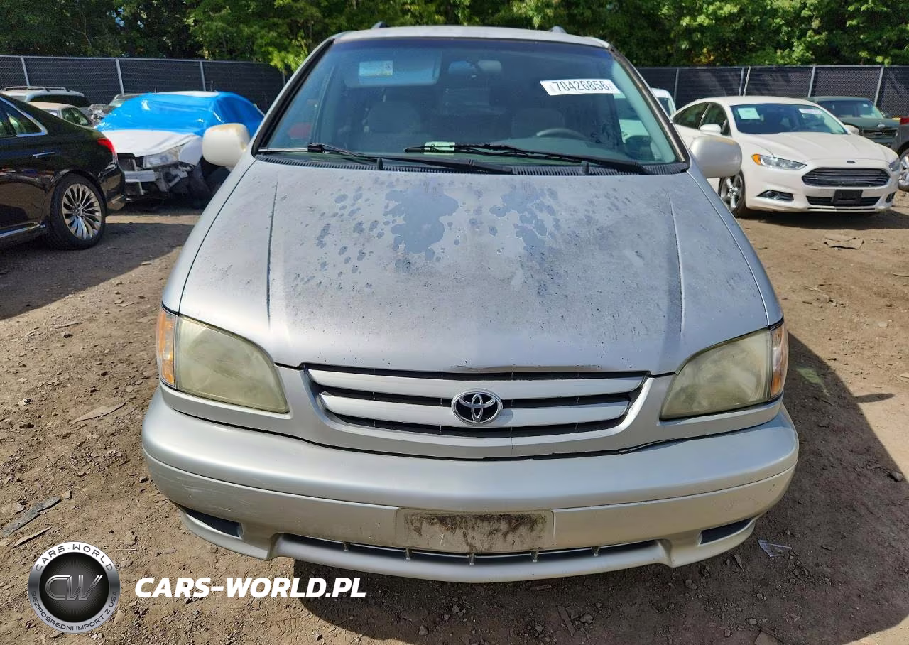 2002 Toyota Sienna Le VIN:4T3ZF13C32U500749 - 5