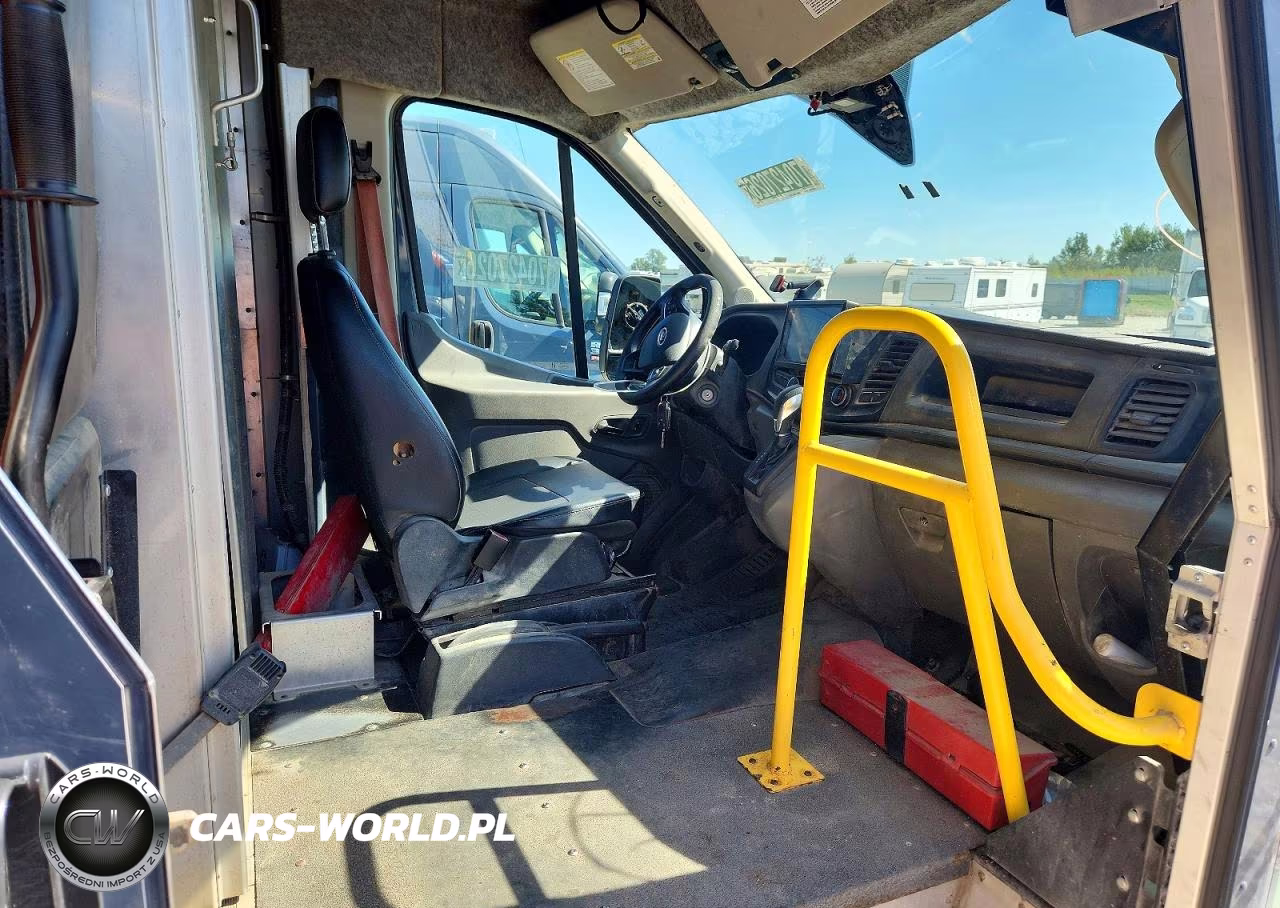2021 Ford Transit Delivery Truck VIN:1FDDF6P8XMKA45306 - 11