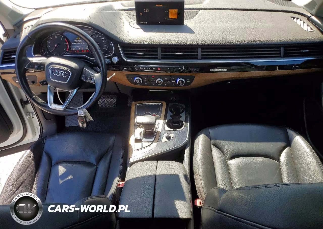 2017 Audi Q7 Premium Plus VIN:WA1LAAF74HD000201 - 8