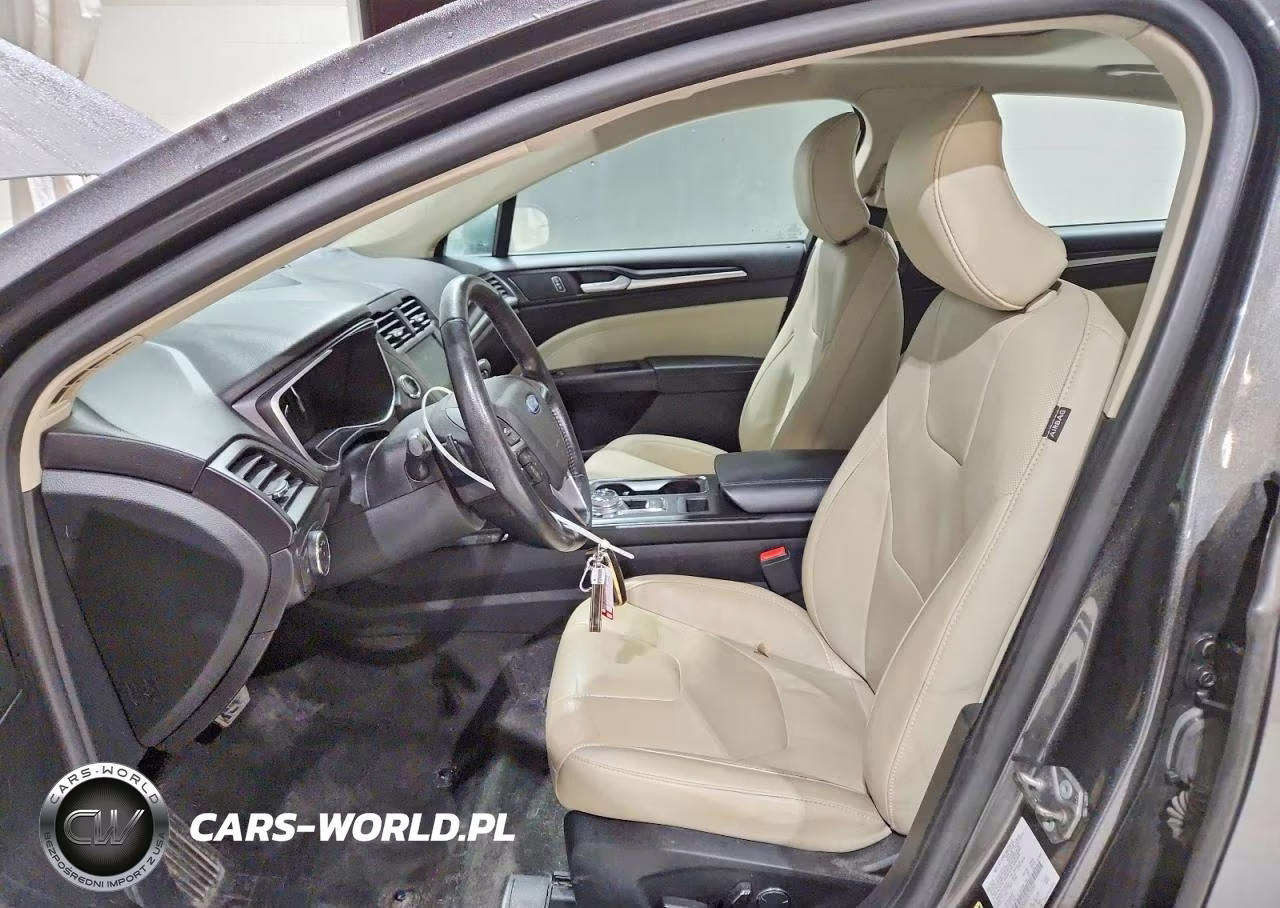 2018 Ford Fusion Titanium-Platinum VIN:3FA6P0D97JR197092 - 7
