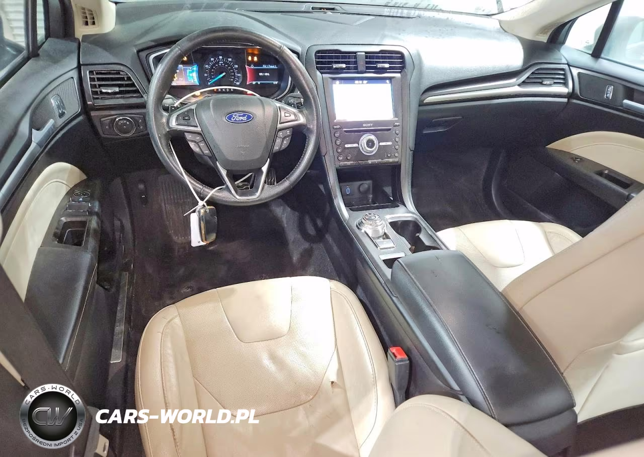 2018 Ford Fusion Titanium-Platinum VIN:3FA6P0D97JR197092 - 8