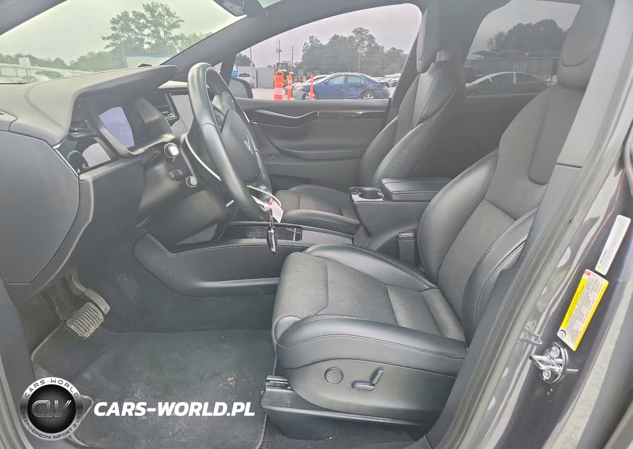 2018 Tesla Model X VIN:5YJXCDE23JF114147 - 7