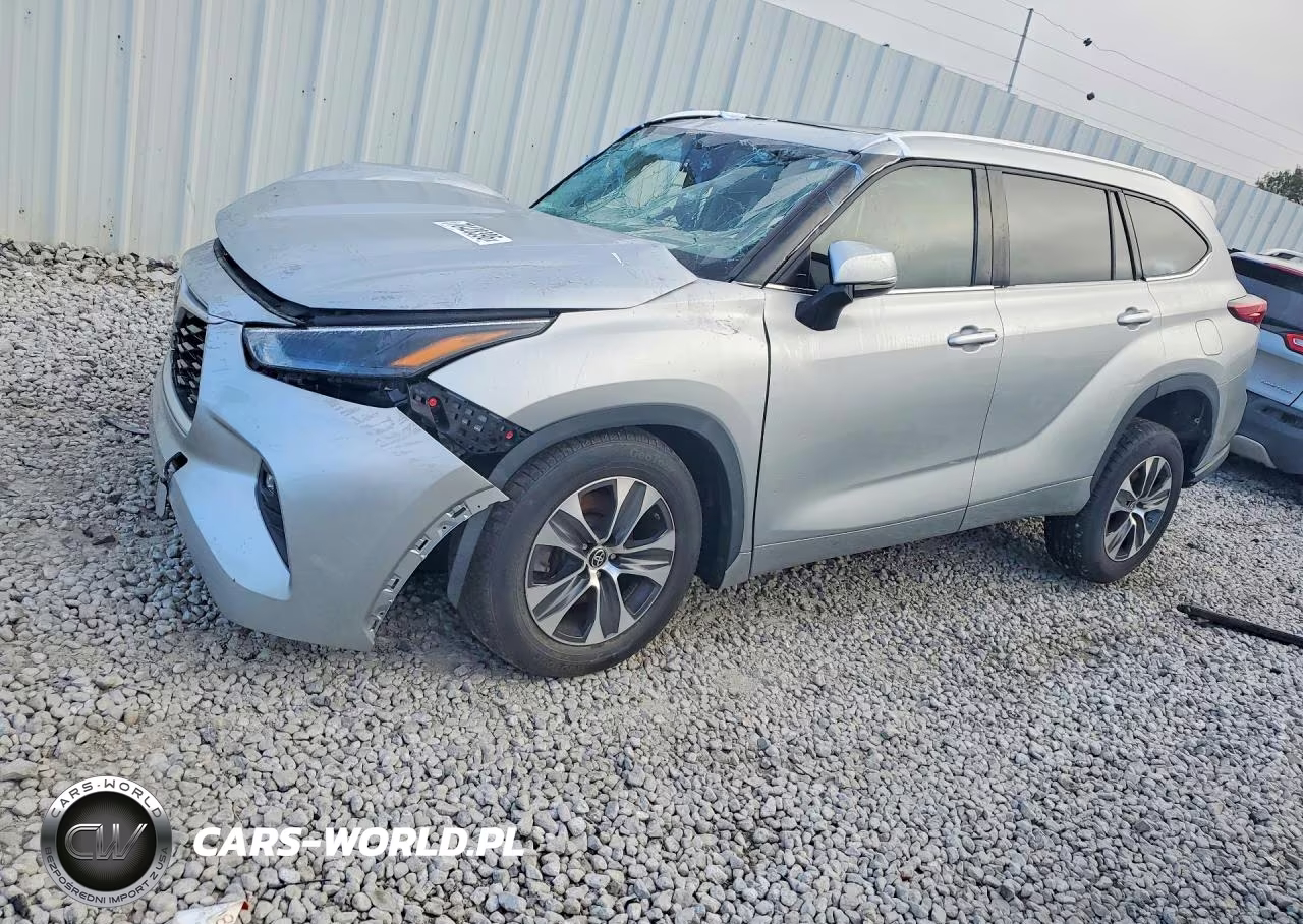 2022 Toyota Highlander Xle