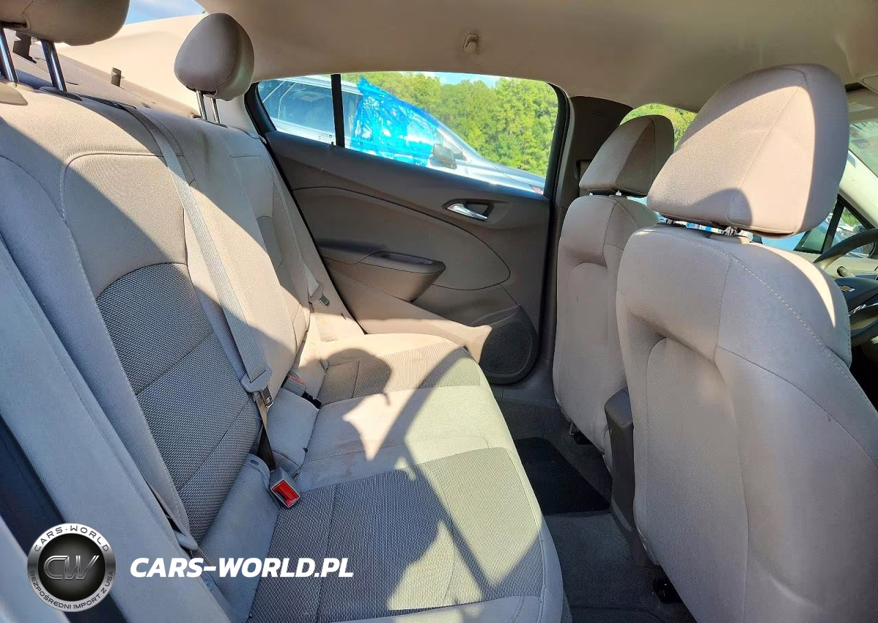 2017 Chevrolet Cruze Ls VIN:1G1BC5SM1H7130085 - 10