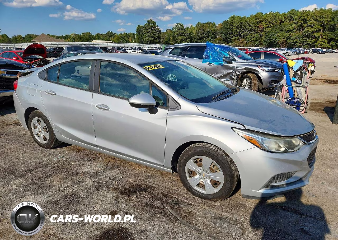 2017 Chevrolet Cruze Ls VIN:1G1BC5SM1H7130085 - 4