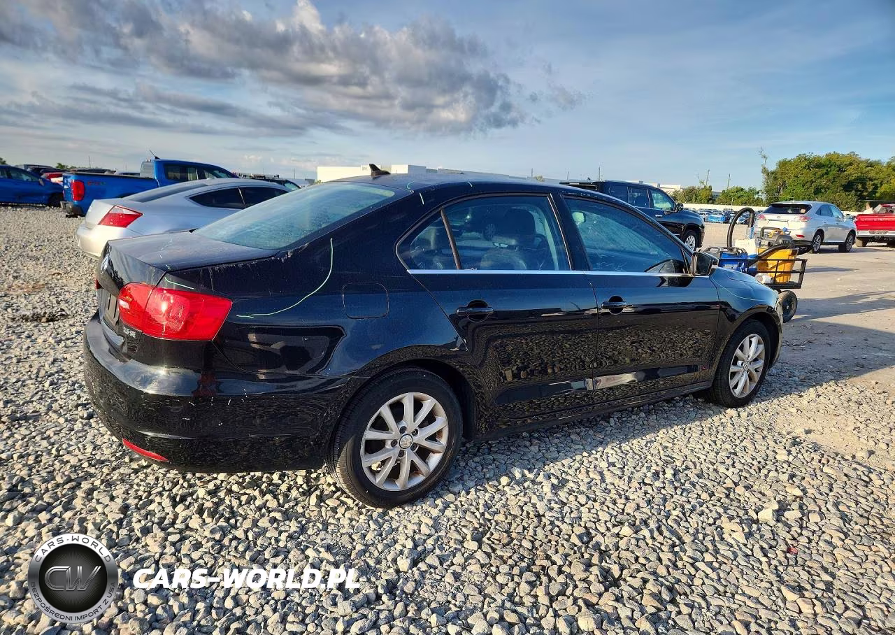 2013 Volkswagen Jetta Se VIN:3VWDX7AJ0DM256054 - 3