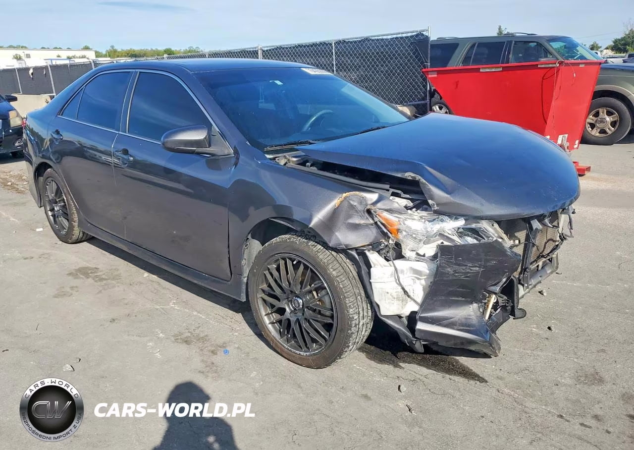 2012 Toyota Camry Se V6 VIN:4T1BK1FKXCU015759 - 4