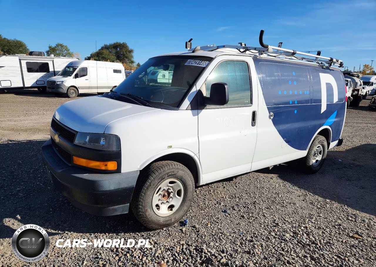 2020 Chevrolet Express G2500 VIN:1GCWGAFG4L1246516 - 1