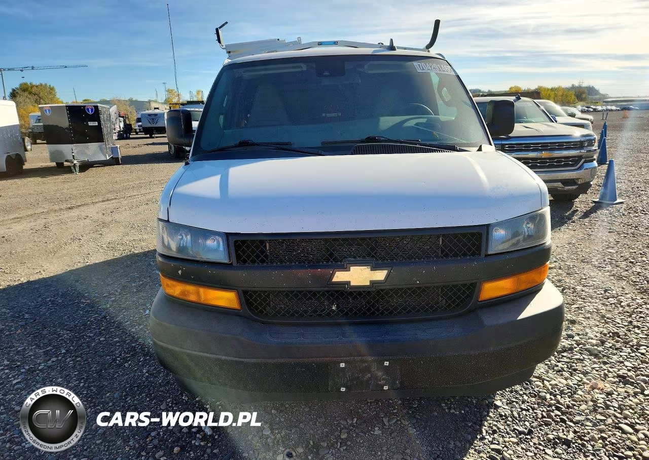 2020 Chevrolet Express G2500 VIN:1GCWGAFG4L1246516 - 5