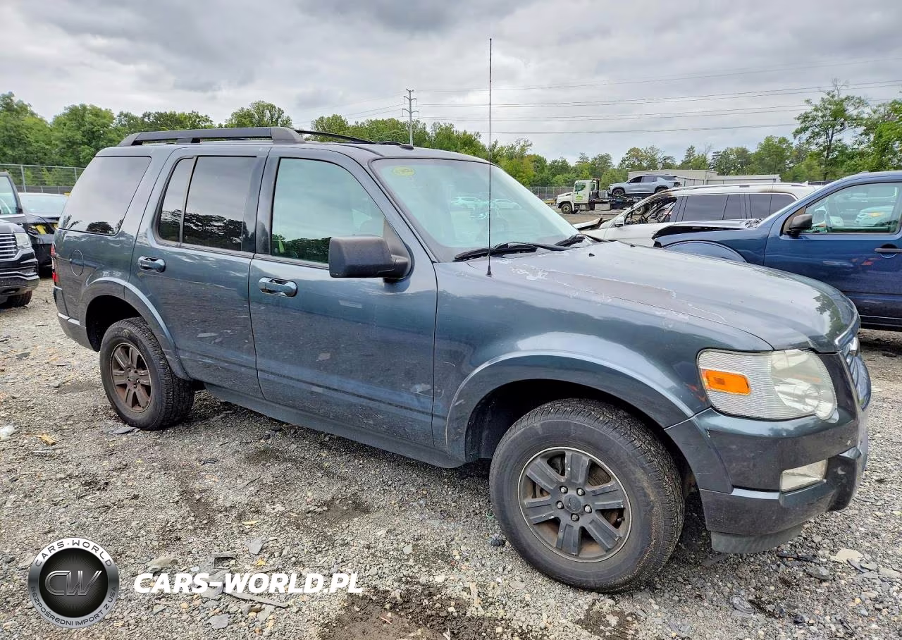 2010 Ford Explorer Xlt VIN:1FMEU7DE9AUA89694 - 4