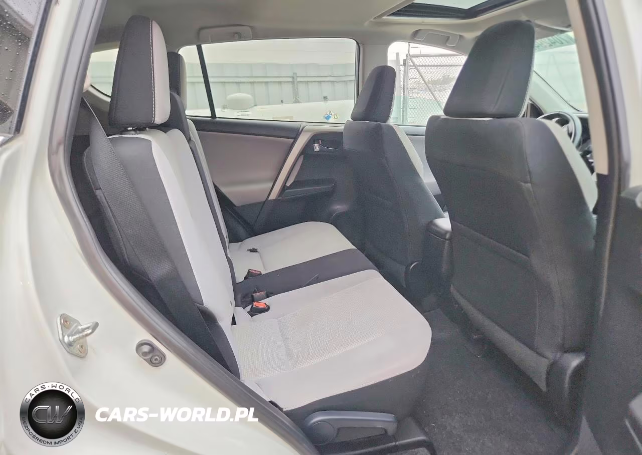 2017 Toyota Rav4 Xle VIN:2T3RFREV8HW556708 - 11