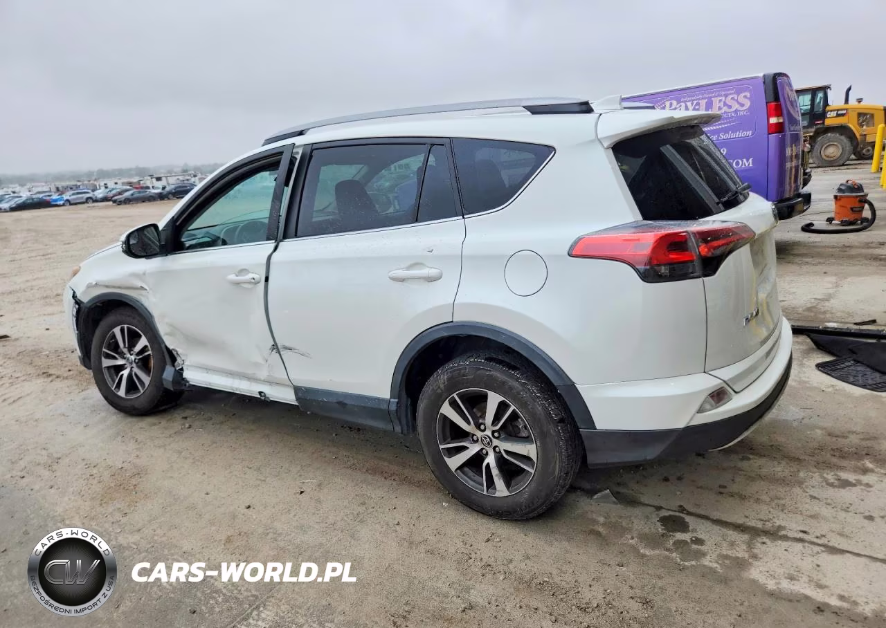 2017 Toyota Rav4 Xle VIN:2T3RFREV8HW556708 - 2