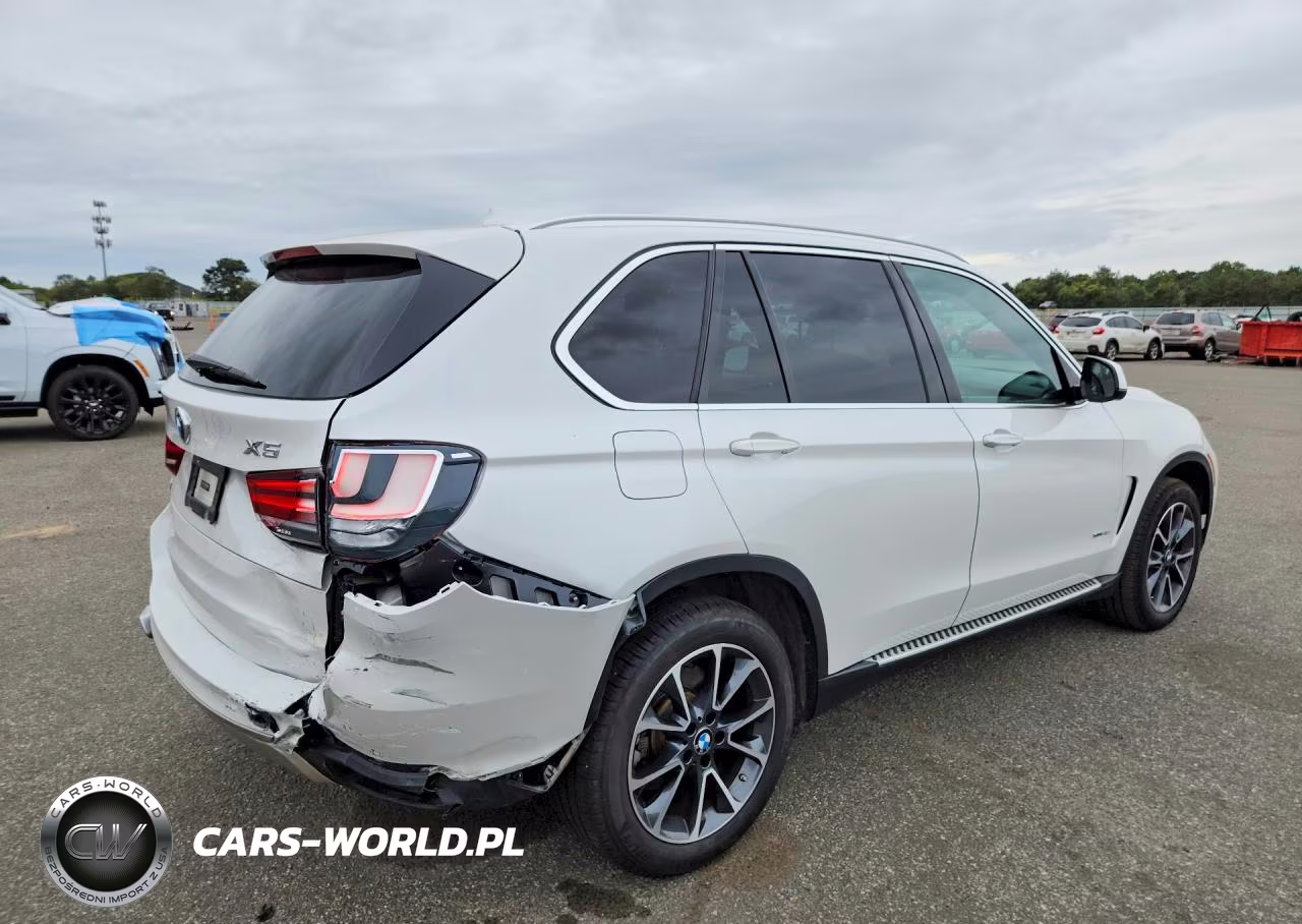 2018 BMW X5 VIN:5UXKR0C58JL072892 - 3