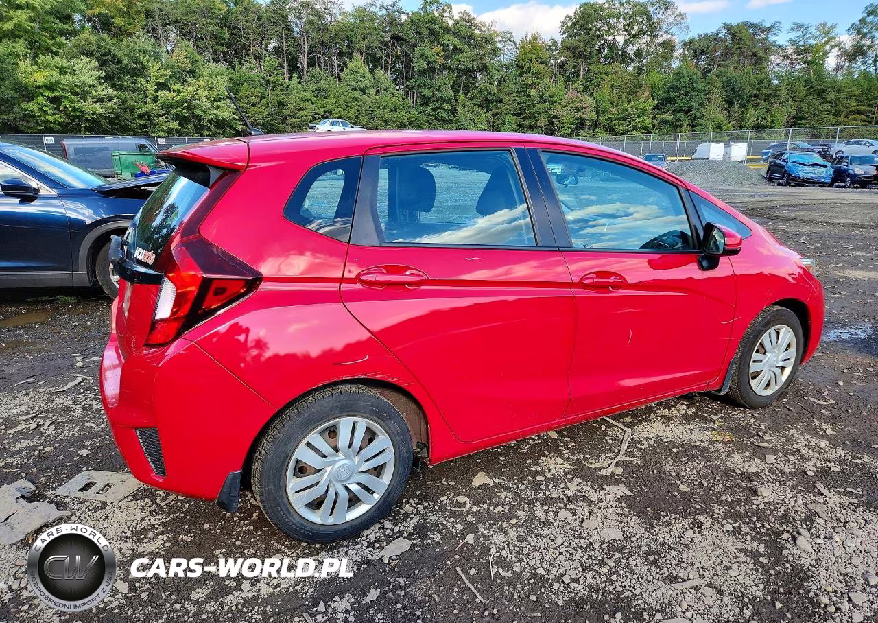 2015 Honda Fit Lx VIN:3HGGK5H54FM737294 - 3