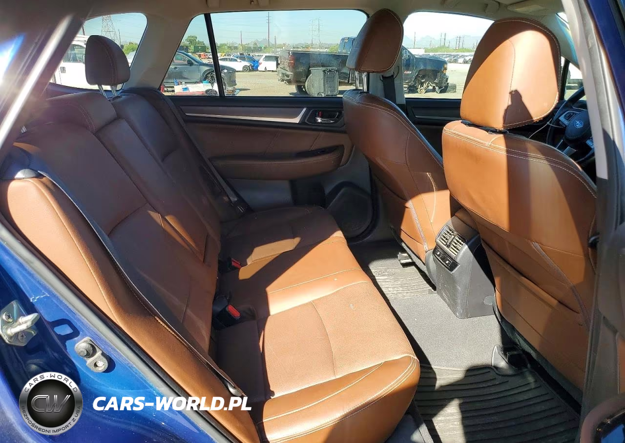 2017 Subaru Outback Touring VIN:4S4BSATC6H3430880 - 10