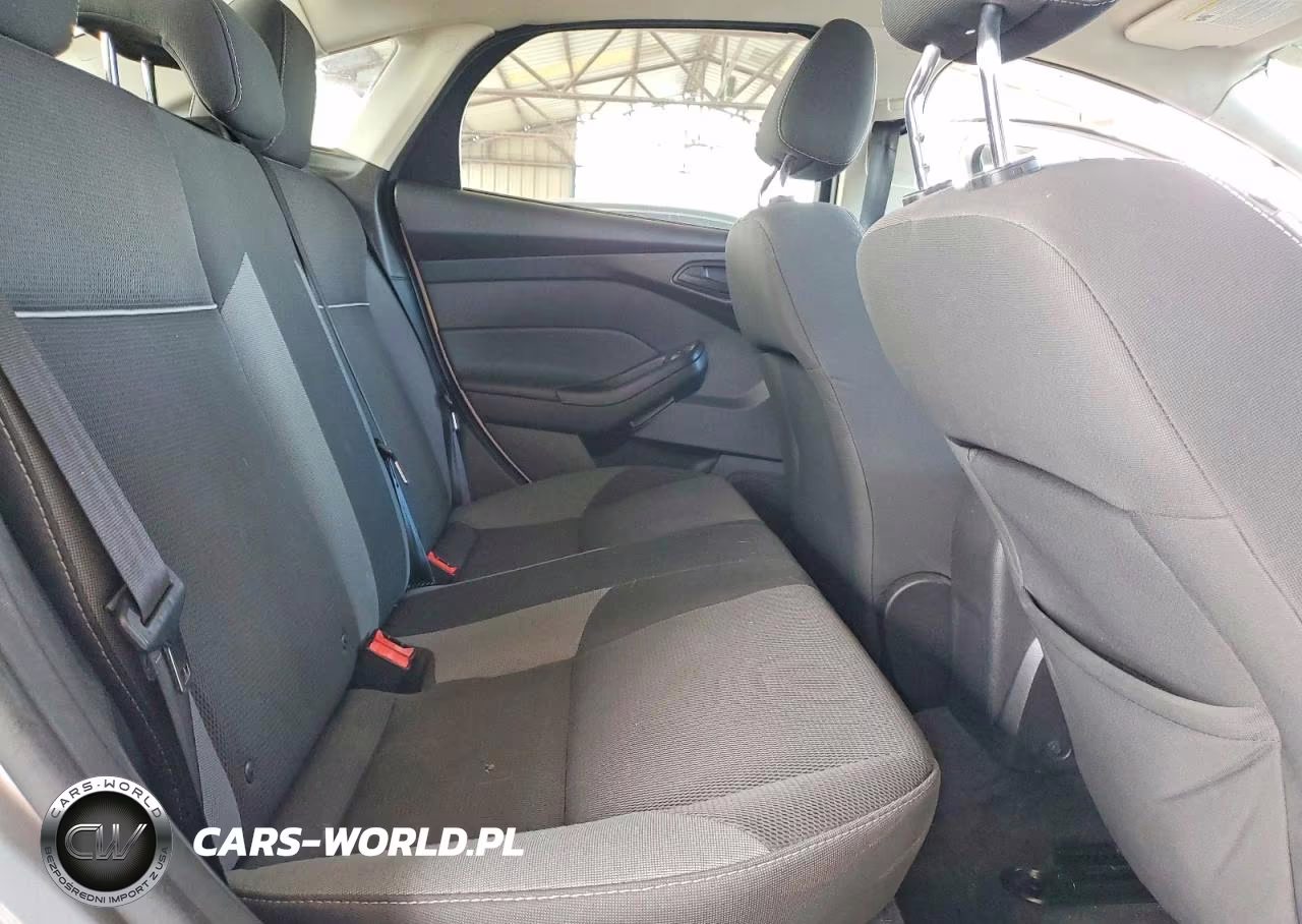 2012 Ford Focus Se VIN:1FAHP3F28CL365544 - 10