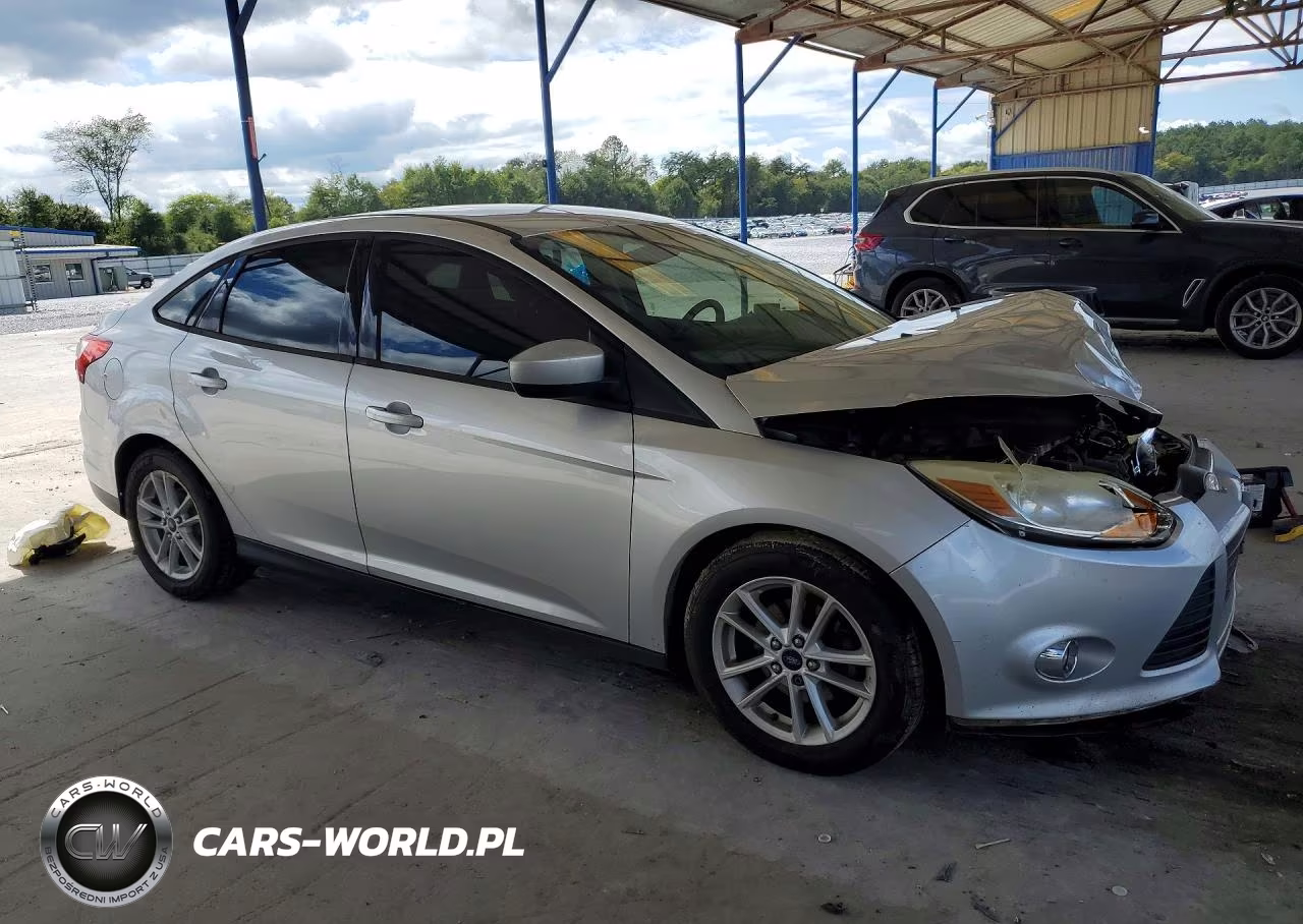 2012 Ford Focus Se VIN:1FAHP3F28CL365544 - 4