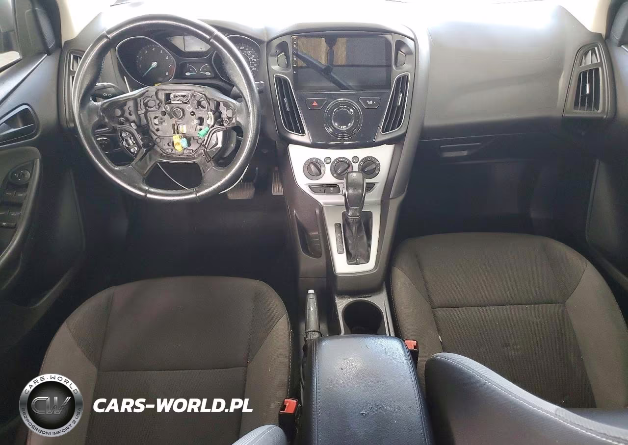2012 Ford Focus Se VIN:1FAHP3F28CL365544 - 8
