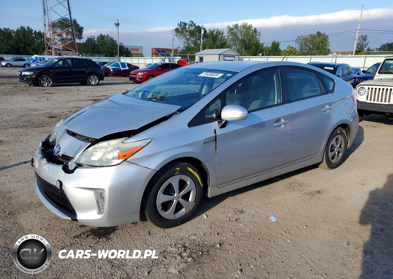 2014 Toyota Prius Two – zdjęcie 1 z 12