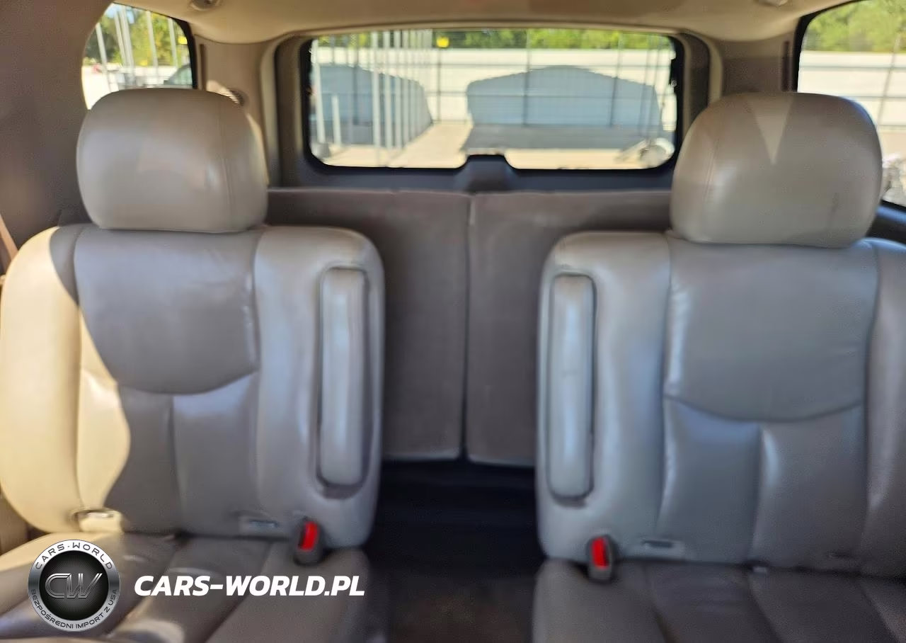 2006 Chevrolet Tahoe C1500 VIN:1GNEC13T06J103504 - 10