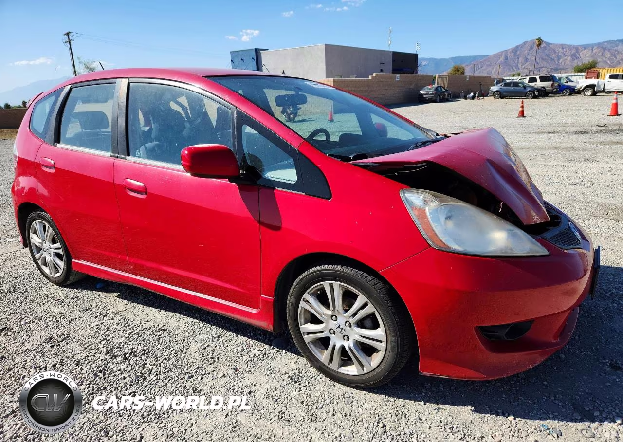 2009 Honda Fit Sport VIN:JHMGE88409S066036 - 4