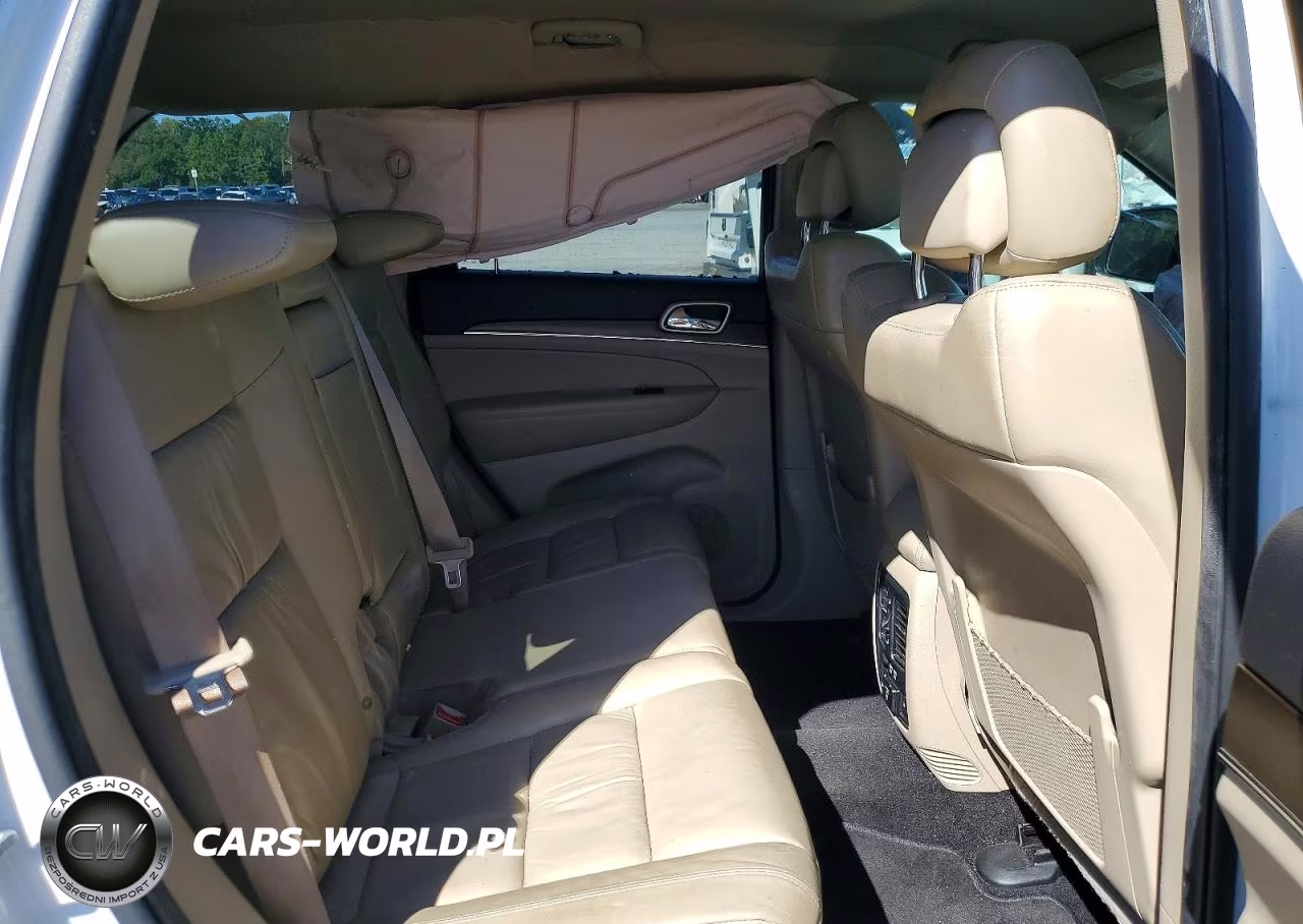 2015 Jeep Grand Cherokee Limited VIN:1C4RJEBG2FC686058 - 10