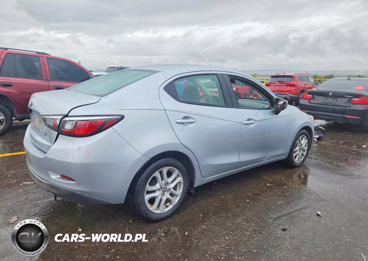 2017 Toyota Yaris Ia Base VIN:3MYDLBYVXHY155727 - 3