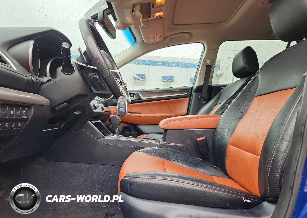 2017 Subaru Outback Touring VIN:4S4BSATC9H3358055 - 7