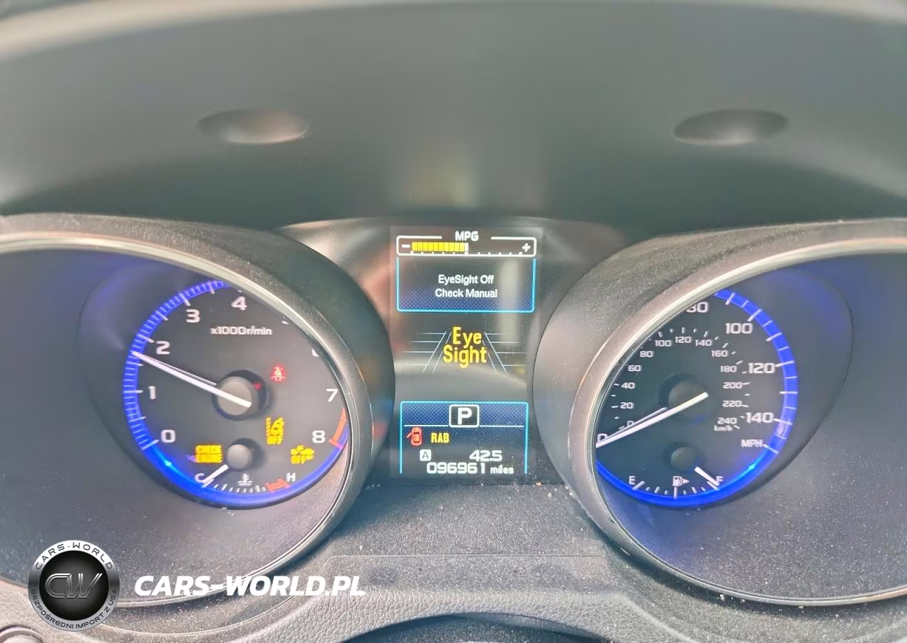 2017 Subaru Outback Touring VIN:4S4BSATC9H3358055 - 9