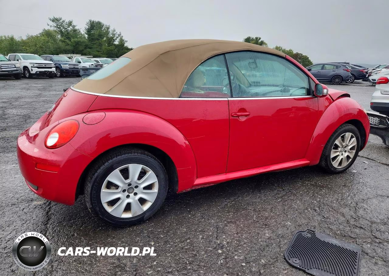2010 Volkswagen New Beetle VIN:3VWRG3AL0AM005403 - 3