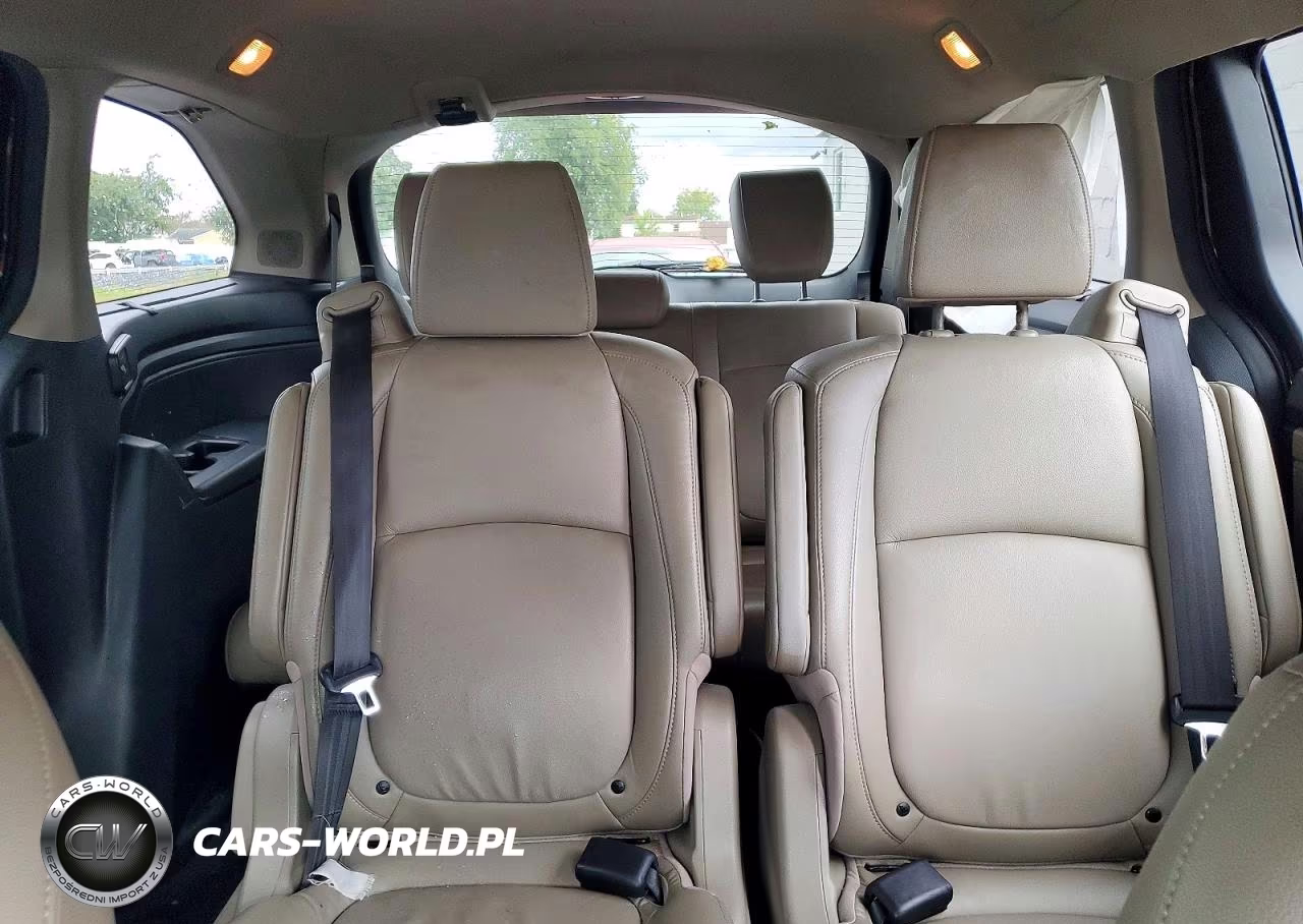 2019 Honda Odyssey Elite VIN:5FNRL6H9XKB081954 - 10