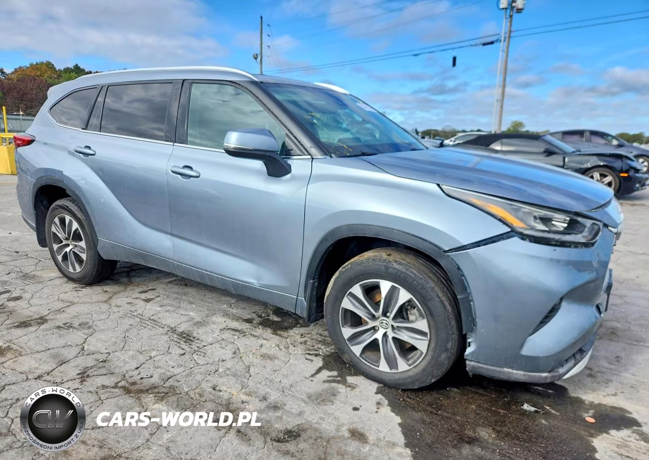 2020 Toyota Highlander Xle VIN:5TDHZRBH1LS050505 - 4
