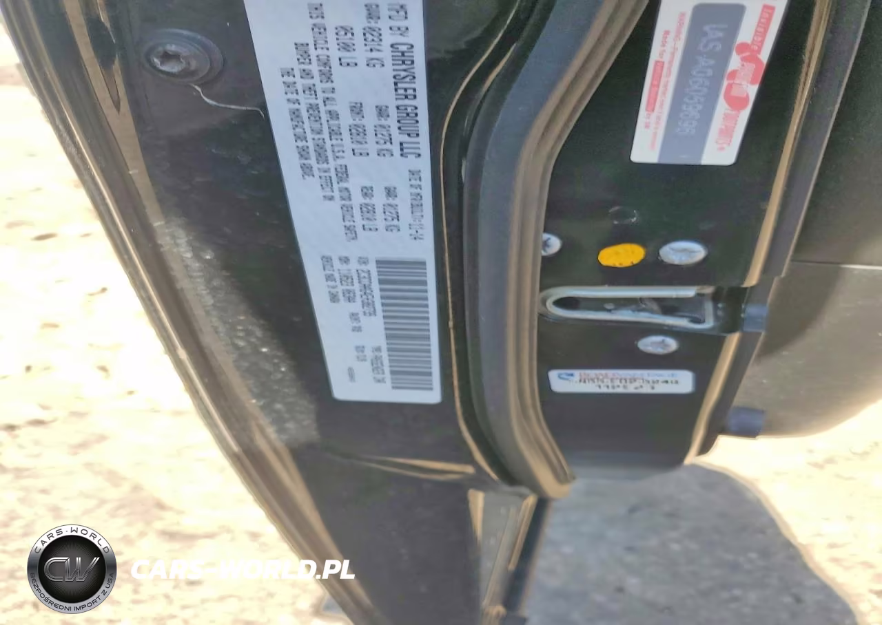 2014 Chrysler 300 VIN:2C3CCAAG4EH382739 - 12