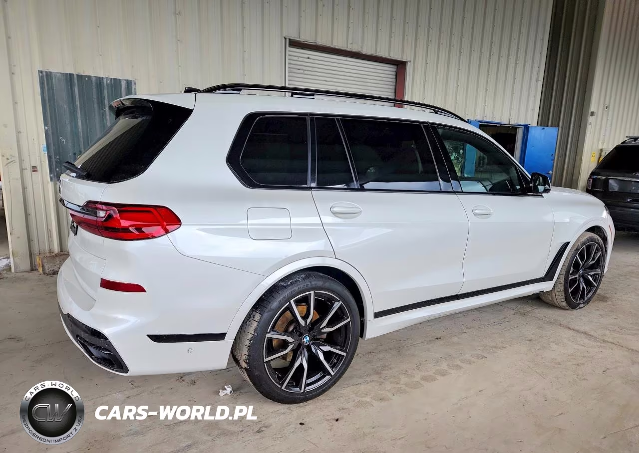 2022 BMW X7 xDrive40I VIN:5UXCW2C0XN9L79190 - 3