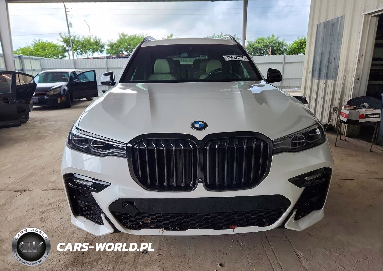 2022 BMW X7 xDrive40I VIN:5UXCW2C0XN9L79190 - 5