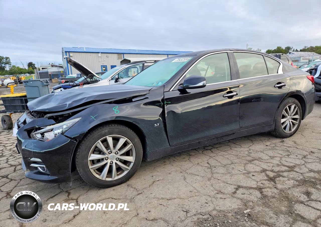 2015 Infiniti Q50 Premium